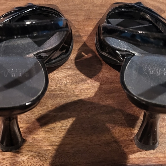 Stuart Weitzman Black Patent Leather Women's Kitten Heels 8 N Sling Back - Picture 6 of 7